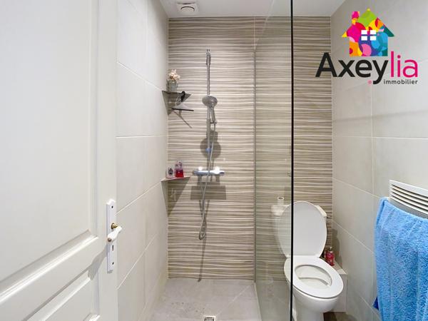 Perreux (42120) A VENDRE- PERREUX - APPARTEMENT EN TRIPLEX AVEC TERRASSES ET GARAGE