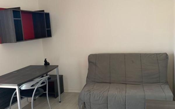 Appartement à vendre    1 pièce •  Aix-en-Provence