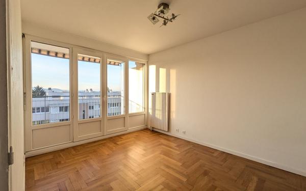 Appartement à vendre    1 pièce • 30,66 m2 Sainte-Foy-lès-Lyon