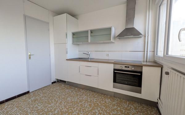 Appartement à vendre    1 pièce • 30,66 m2 Sainte-Foy-lès-Lyon