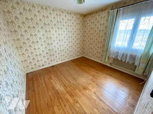 MAISON A VENDRE A RETHEL, AXE REIMS/CHARLEVILLE-MEZIERES, gare (à 1h15 de Paris gare de l'Est e...