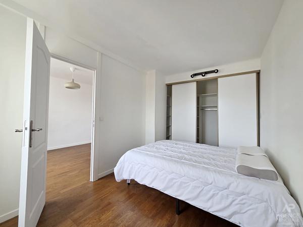 Appartement Rueil Malmaison 2 pièce(s) 40 m2 Loyer 975 €/mois charges comprises **  - Référence  19991