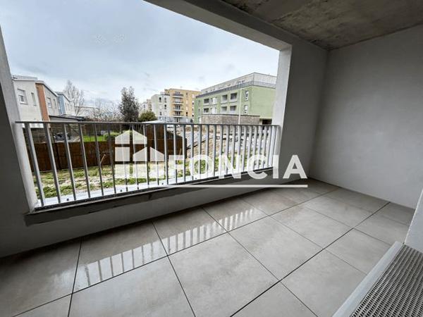 Location Appartement 3 pièces 57.75 m² - 4 RUE JEAN JAURES Colombelles 14460