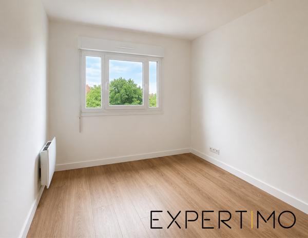 DUPLEX - DERNIER ETAGE - PROXIMITE GARE ET CENTRE-VILLE - FORET