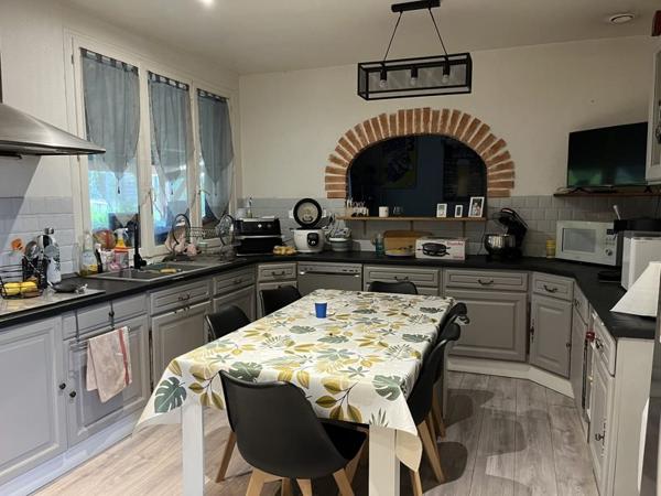 Maison à vendre |  Bellac |  6 pièces | 161 m²