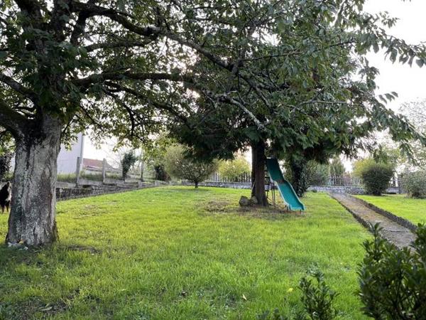 Maison à vendre |  Bellac |  6 pièces | 161 m²