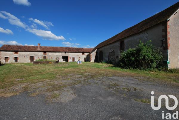 Longère 6 pièces de 115 m² à Ouzouer-sur-Trézée (45250)