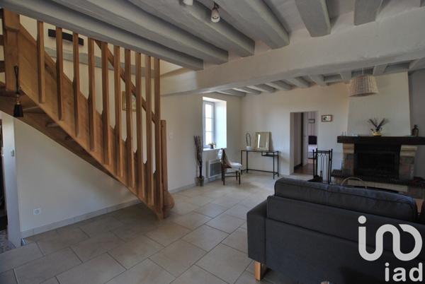 Longère 6 pièces de 115 m² à Ouzouer-sur-Trézée (45250)