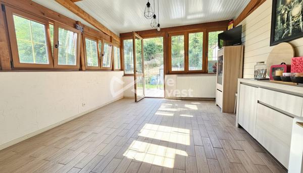 Maison de ville sur sous-sol complet avec véranda, jardin et garage à Épinal