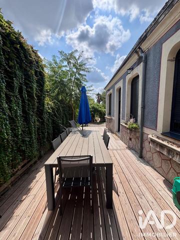 Maison à vendre 7 pièces 204,6 m² La Flèche