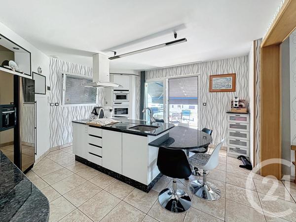 Maison à vendre  7 pièces - 210 m2 CHAVELOT - 88