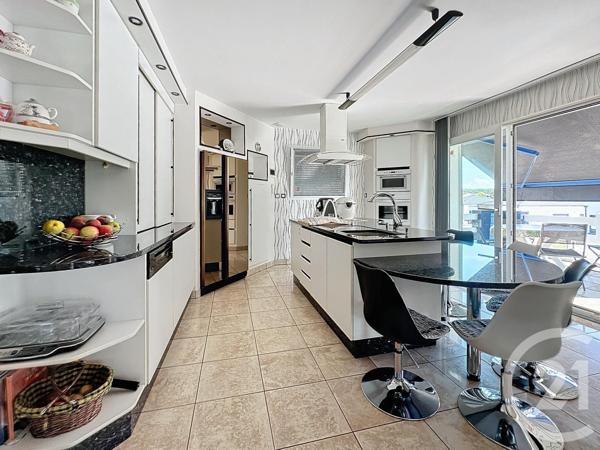 Maison à vendre  7 pièces - 210 m2 CHAVELOT - 88