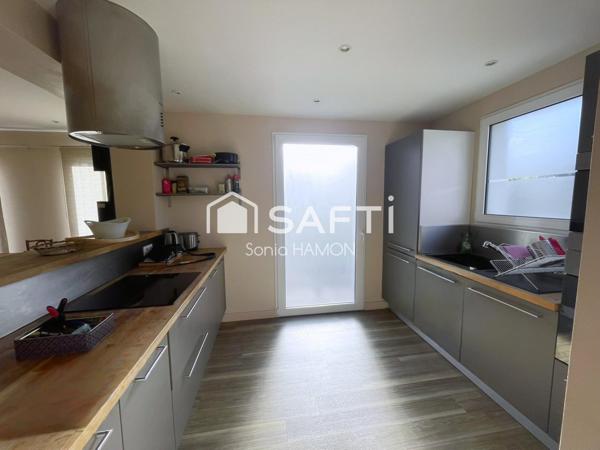 Propriété de plain-pied proche centre et plages