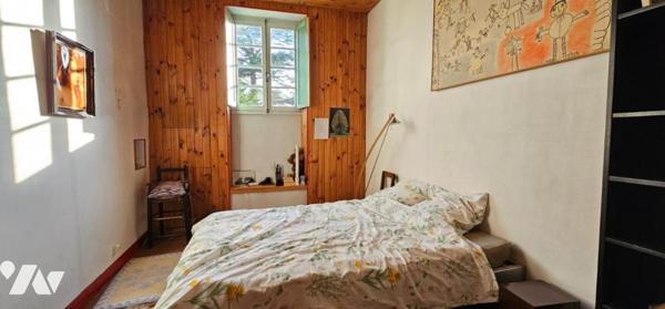 Maison de Maître avec neuf chambres et située au cœur du bourg de Nort-sur-Erdre