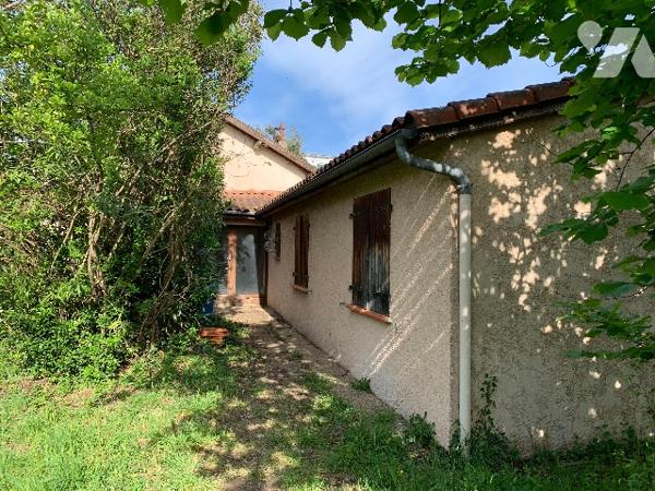 Maison à rénover sur terrain 600m²