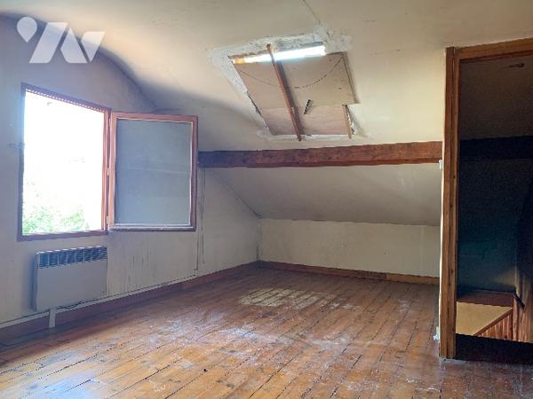 Maison à rénover sur terrain 600m²