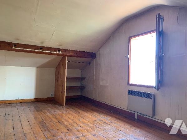 Maison à rénover sur terrain 600m²