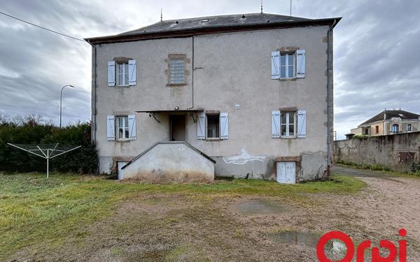 Maison à vendre    5 pièces •  Lapalisse