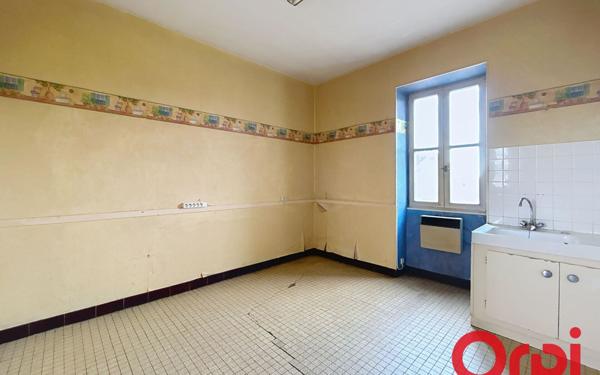 Maison à vendre    5 pièces •  Lapalisse