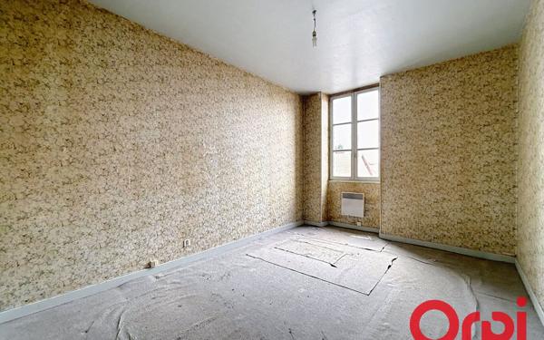 Maison à vendre    5 pièces •  Lapalisse