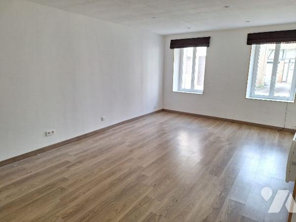Maison de 156m² entièrement rénovée, Blancafort