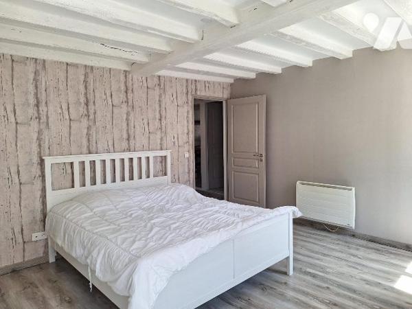 Maison de 156m² entièrement rénovée, Blancafort