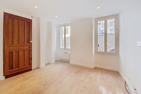 A VENDRE EN EXCLUSIVITE ! LORGUES , centre village - Appartement 3 pièces de 42m²