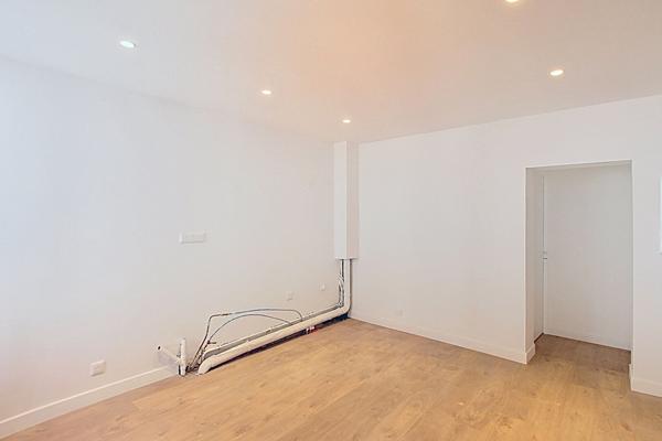 A VENDRE EN EXCLUSIVITE ! LORGUES , centre village - Appartement 3 pièces de 42m²