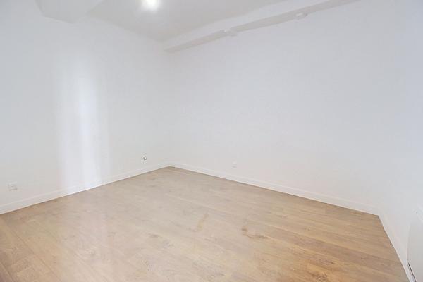 A VENDRE EN EXCLUSIVITE ! LORGUES , centre village - Appartement 3 pièces de 42m²