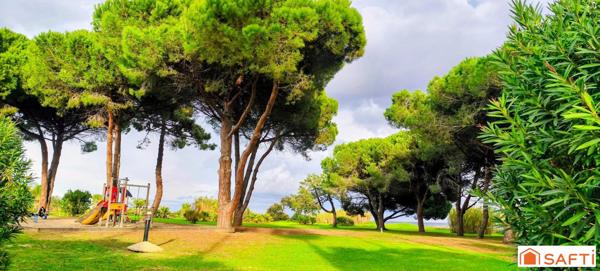 À deux pas de la mer – fonctionnel 2 pièces équipé, avec terrasse et parking