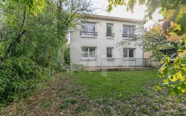 Maison à vendre    7 pièces •  Sucy-en-Brie