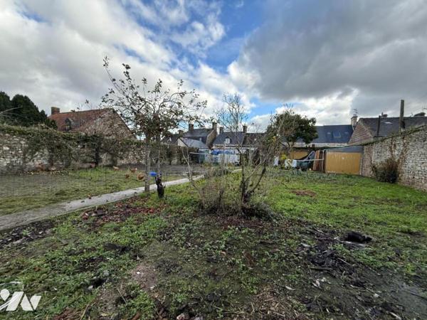 TERRAIN A BATIR A MONTEBOURG