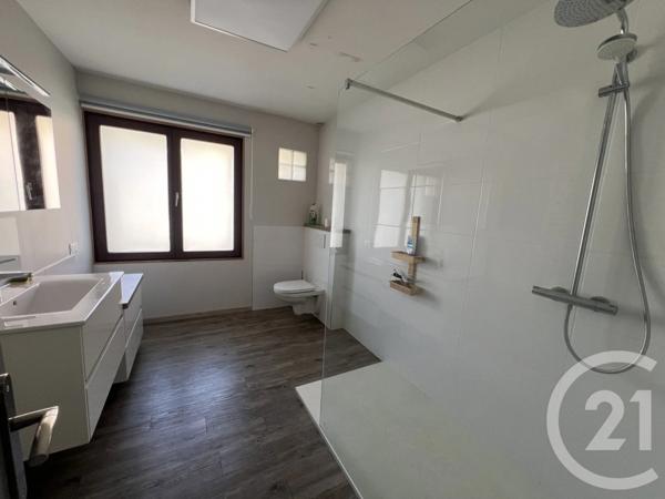 Immeuble à vendre  250 m 2   HELLEMMES LILLE  - 59