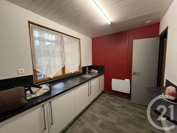 Immeuble à vendre  250 m 2   HELLEMMES LILLE  - 59