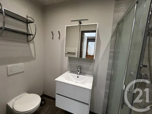 Immeuble à vendre  250 m 2   HELLEMMES LILLE  - 59