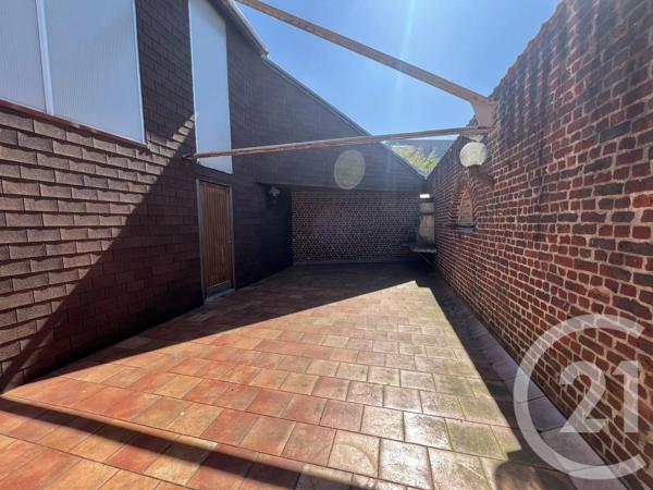 Immeuble à vendre  250 m 2   HELLEMMES LILLE  - 59