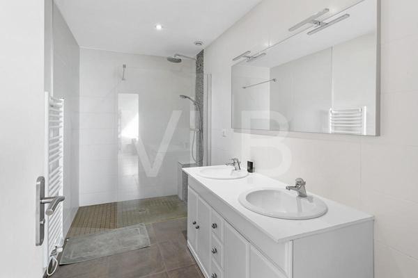 Maison de famille  6 pièce(s) 183 m2 - Nantes 44000