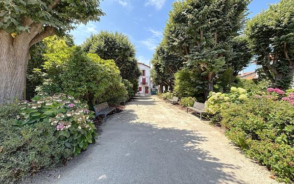 Appartement à vendre    3 pièces • 36,05 m2 Biarritz