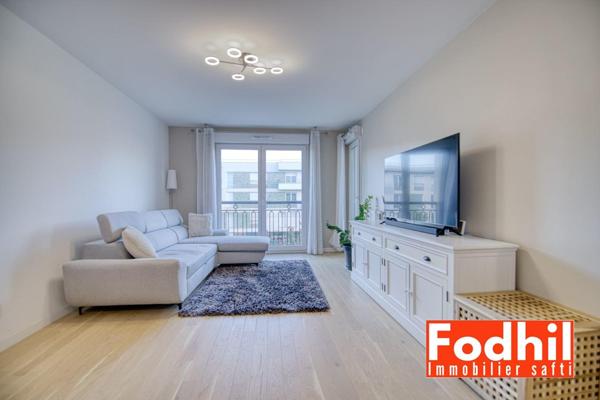 A 5 min du Parc de Sceaux- Appartement 2 pièces Franco suisse de 44 m² avec Box.