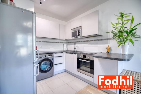 A 5 min du Parc de Sceaux- Appartement 2 pièces Franco suisse de 44 m² avec Box.