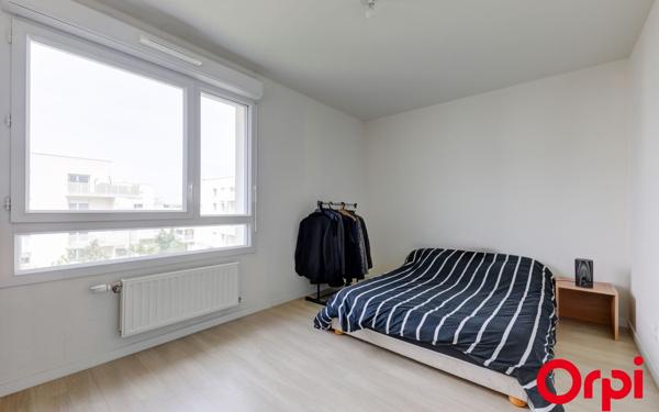 Appartement à vendre    3 pièces • 60,63 m2 Vaulx-en-Velin