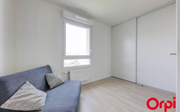 Appartement à vendre    3 pièces • 60,63 m2 Vaulx-en-Velin