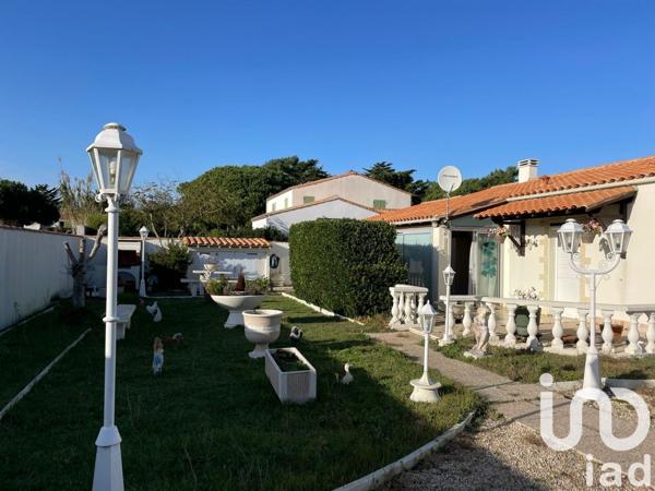 Maison 6 pièces de 76 m² à Sainte-Marie-de-Ré (17740)