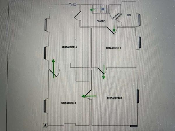 Maison ancienne à rafraîchir de 137m² sur 422m² terrain.