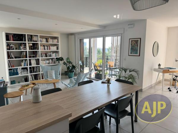 Vente appartement Les Sables D Olonne : 493 000 € - AJP Immobilier Les Sables-d'Olonne