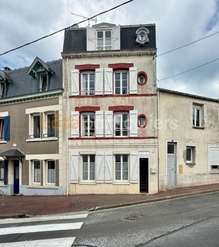 Vente
                Maison64 m² - 4 Pièces -
                    Granville (50400)