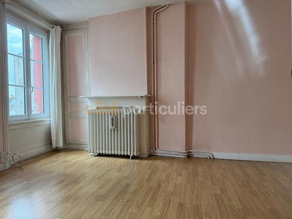 Vente
                Maison64 m² - 4 Pièces -
                    Granville (50400)