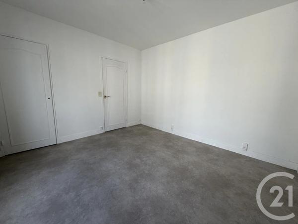 Appartement à vendre  3 pièces - 73,35 m 2   BEAUVAIS  - 60