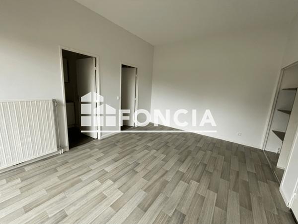 Location Studio 26.59 m² - 05 RUE DU CHEMIN VERT Caen 14000