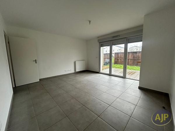 Location maison Bassens : 951 € - AJP Immobilier Saint Andre de Cubzac